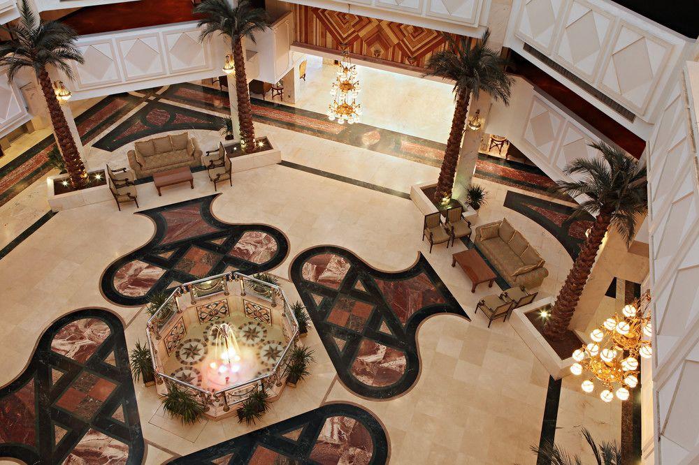 Le Meridien אל-מדינה מראה חיצוני תמונה Lobby