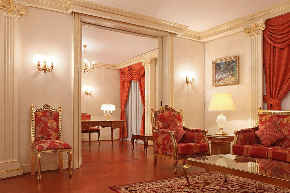 Le Meridien אל-מדינה מראה חיצוני תמונה A suite at the hotel